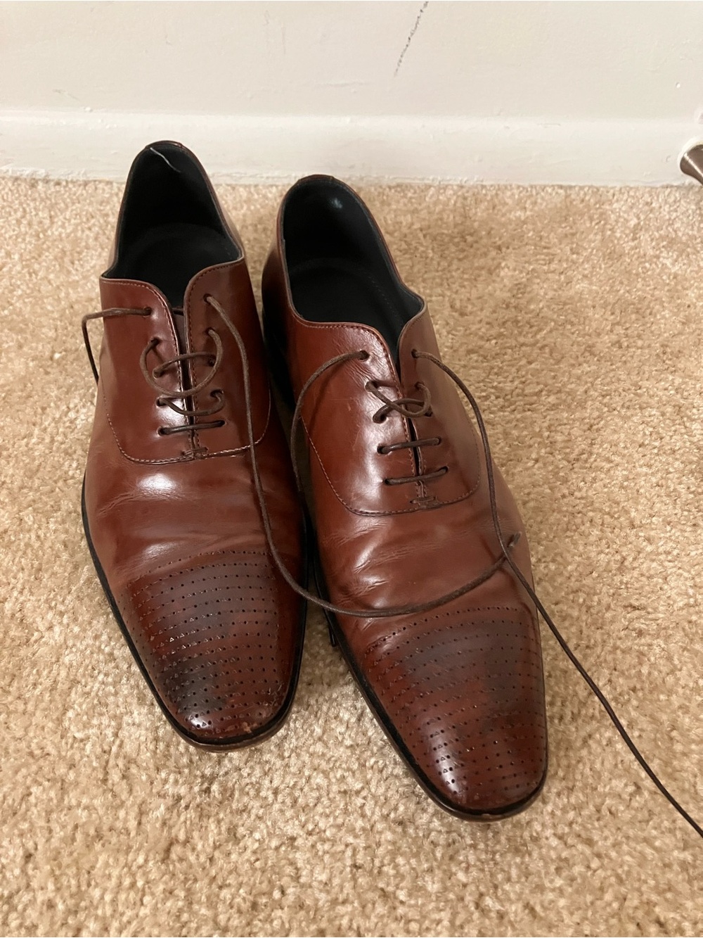 Hugo Boss Men's Brown Perforated Cap-Toe Oxfords